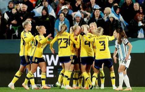 瑞典女超第11轮: AIK史塔克隆女足 vs 韦克舍女足 战报