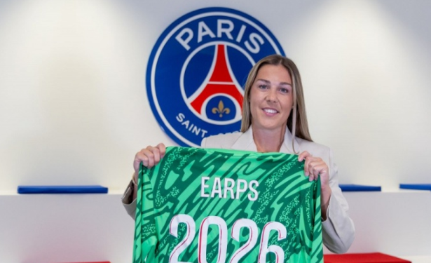 官方：巴黎圣日耳曼女足签下世界级门将厄普斯