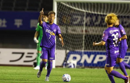日职联焦点战：保级队横滨FC vs 防守强队广岛三箭