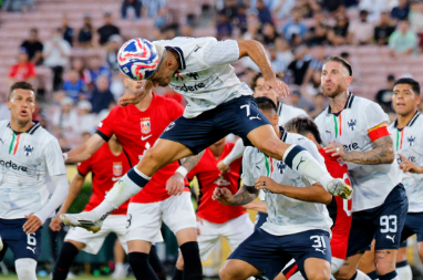 世俱杯-​​蒙特雷4-0横扫浦和红钻晋级 16强将战多特蒙德​