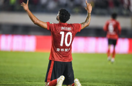 中超-奥莫伊胡安弗制胜杨希门线神扑‌ 亚泰1-0终结9轮不胜