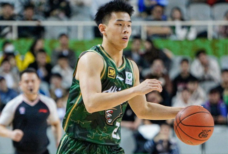 骑士奇才独行侠有意邀请林葳参加夏联 林葳尚未作出决定