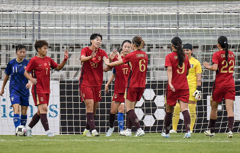 东亚杯：中国女足4-2逆转中国台北 邵子钦双响