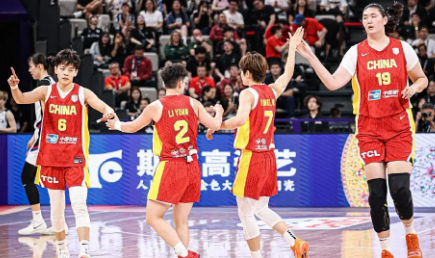 女篮亚洲杯：中国女篮101-66大胜韩国队 斩获亚洲杯铜牌