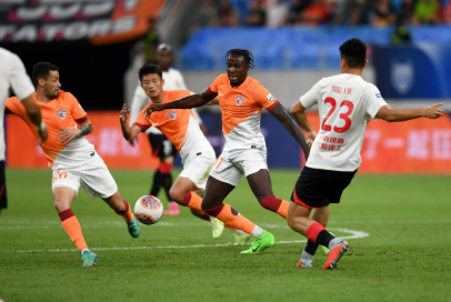 足协杯1/4决赛前瞻：青岛海牛 vs 成都蓉城